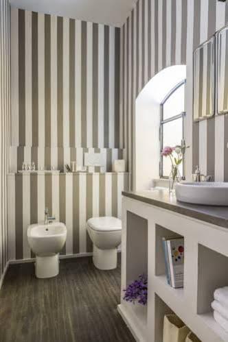 Garibaldi Suites Apartment Рим Экстерьер фото